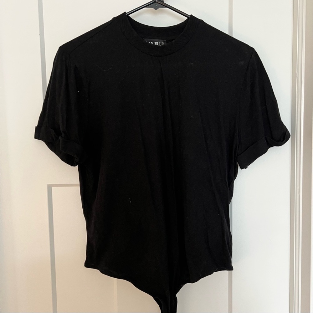 DANIELLE BERNSTEIN Black Short Sleeve t-shirt bodysuit size large